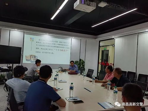 高新交警大队深入企业开展交通安全宣讲，倾听民声促进警民沟通